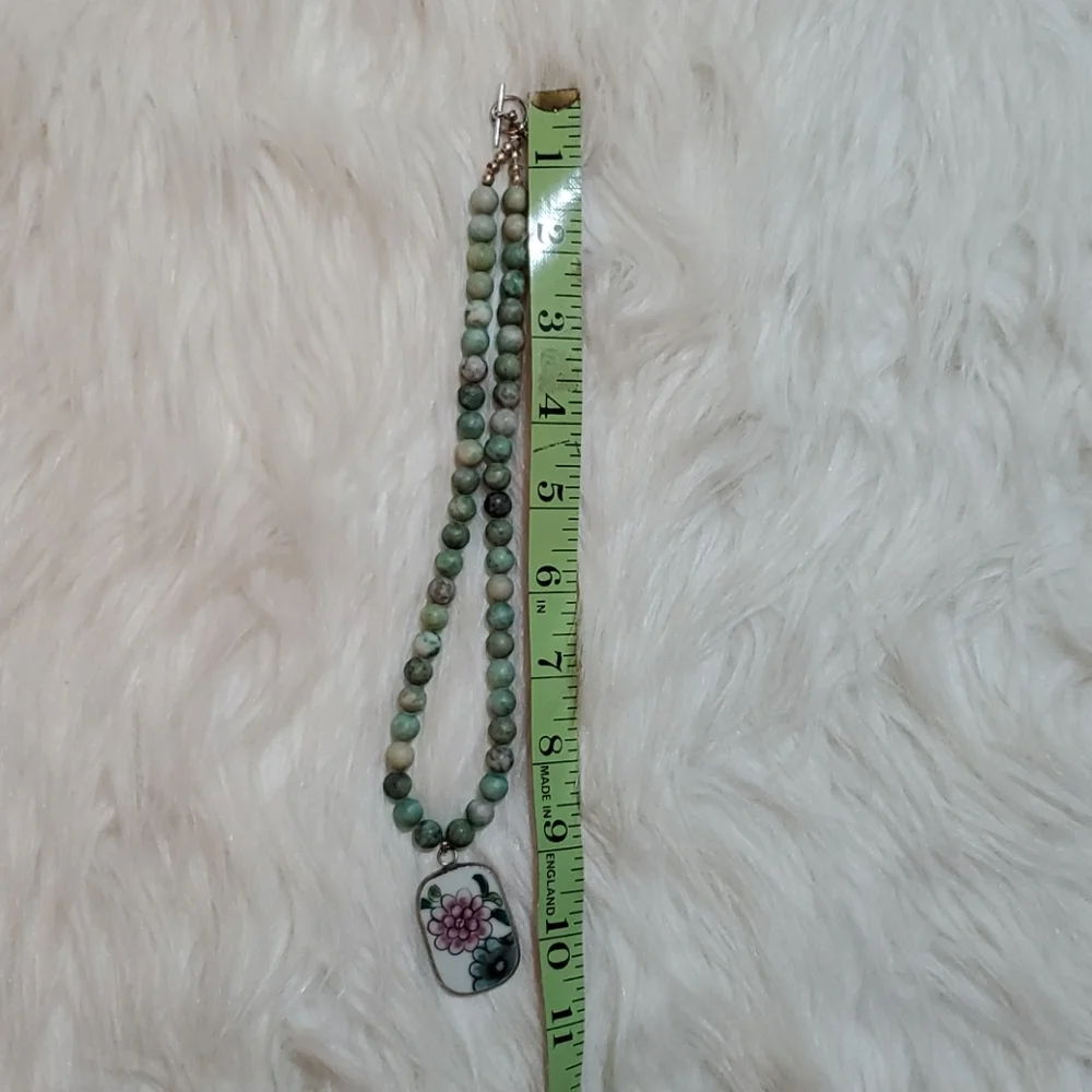 Teal beads floral necklace NEW